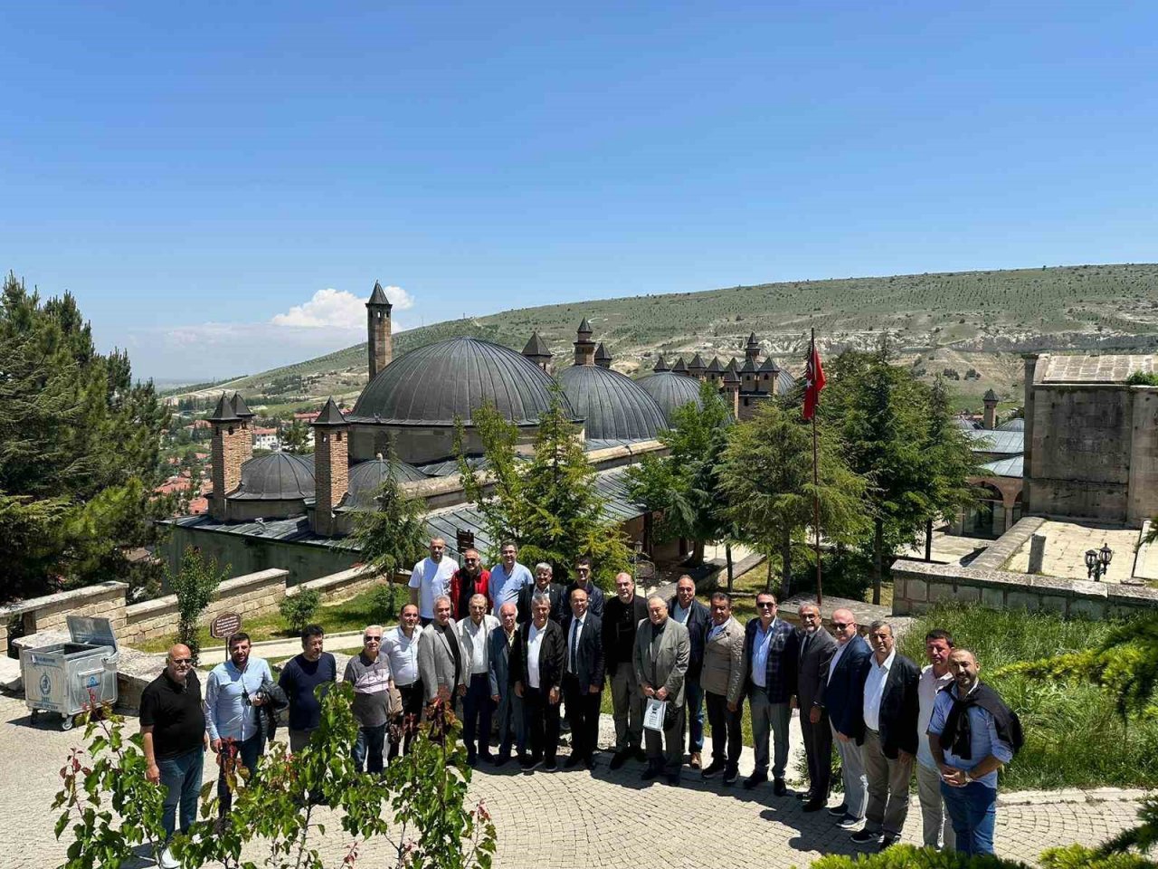 ESO’dan Seyitgazi’ye çıkartma