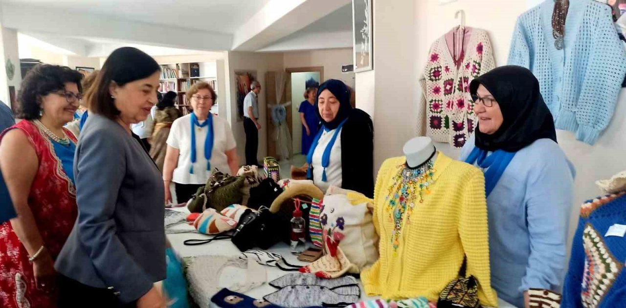 Sivrihisarlı kadınlarda yıl sonu sergisi