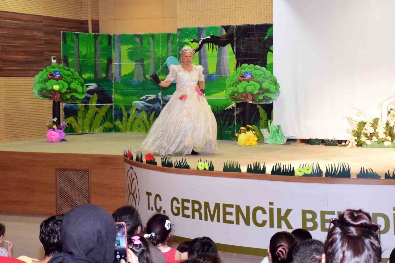 Çocukların karne hediyesi Başkan Öndeş’ten