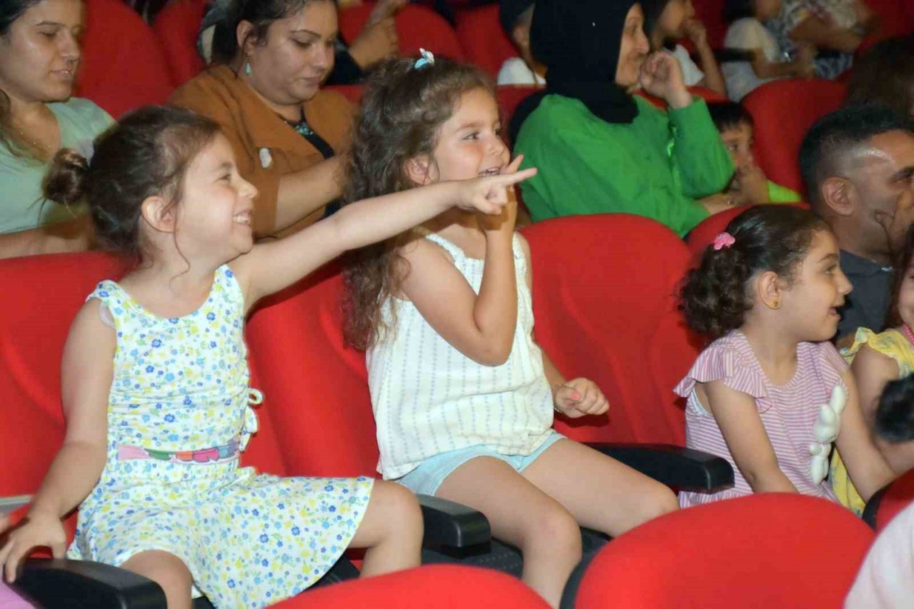 Çocukların karne hediyesi Başkan Öndeş’ten