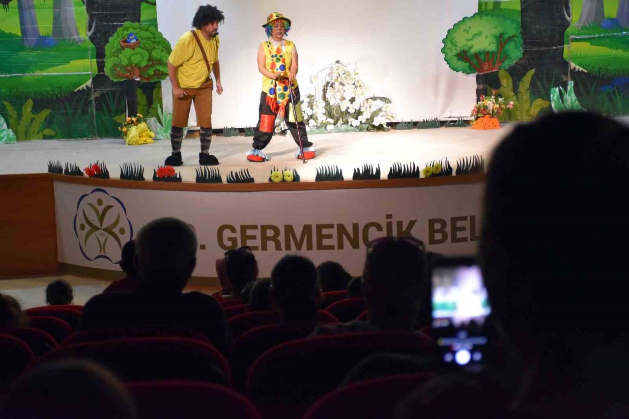 Çocukların karne hediyesi Başkan Öndeş’ten