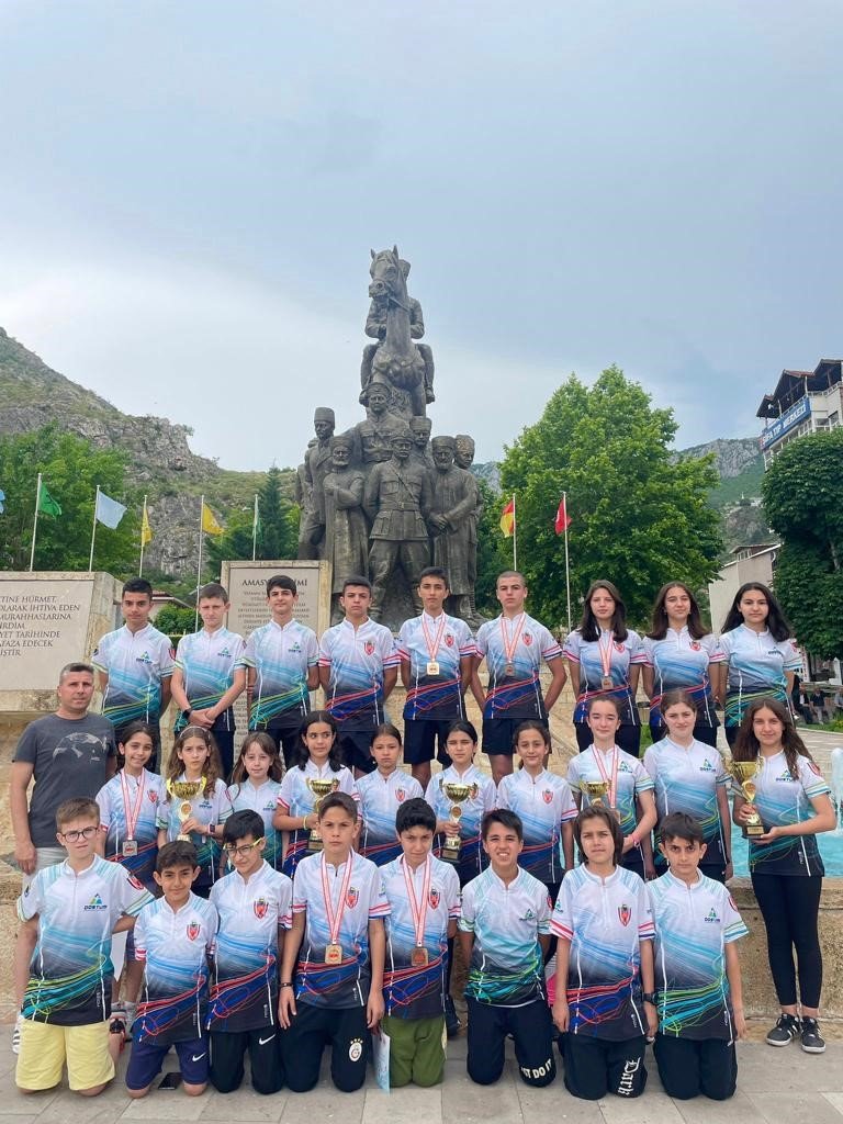 İnegöllü sporcular dünya şampiyonasında