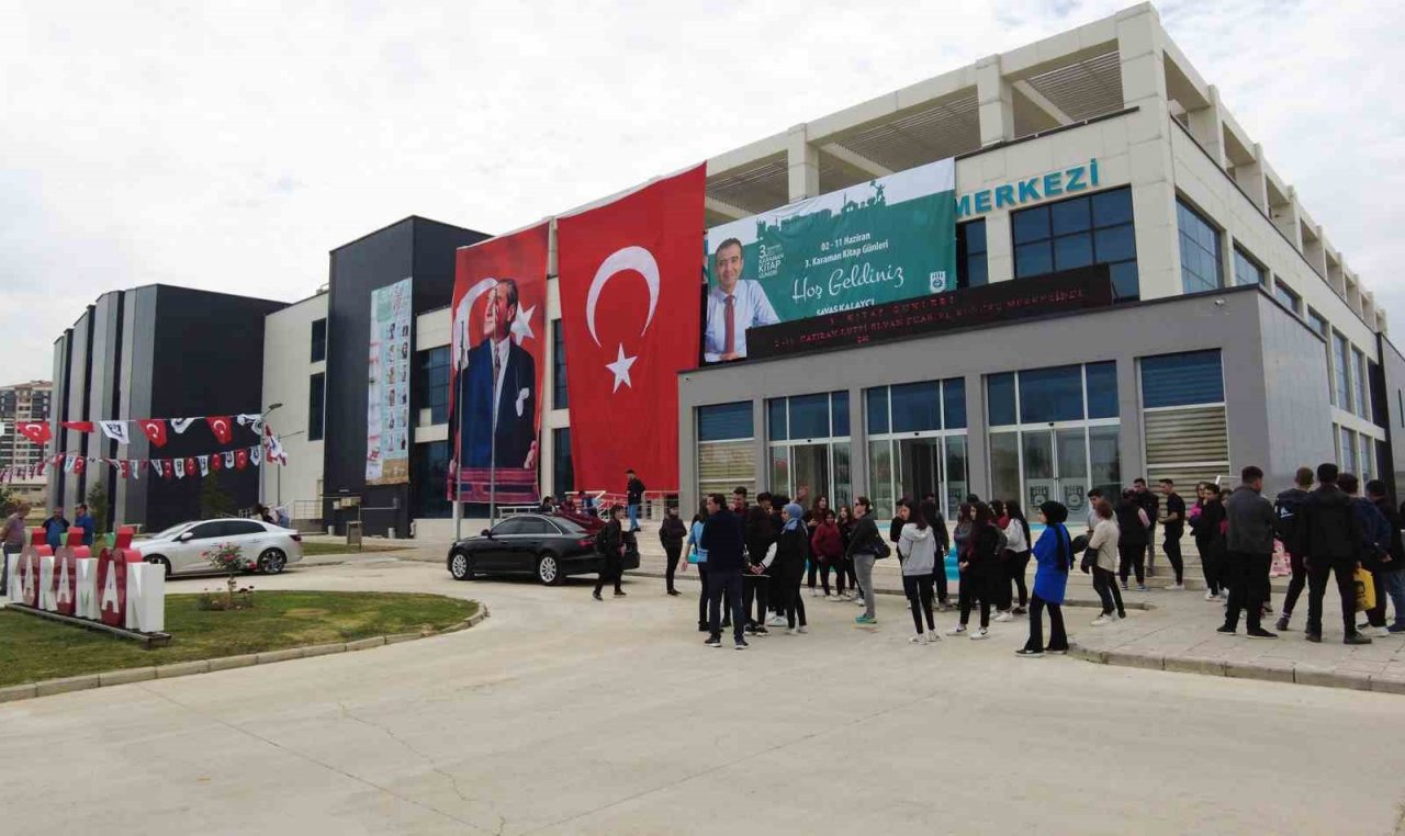 Karaman Belediyesinin düzenlediği kitap günleri sona erdi