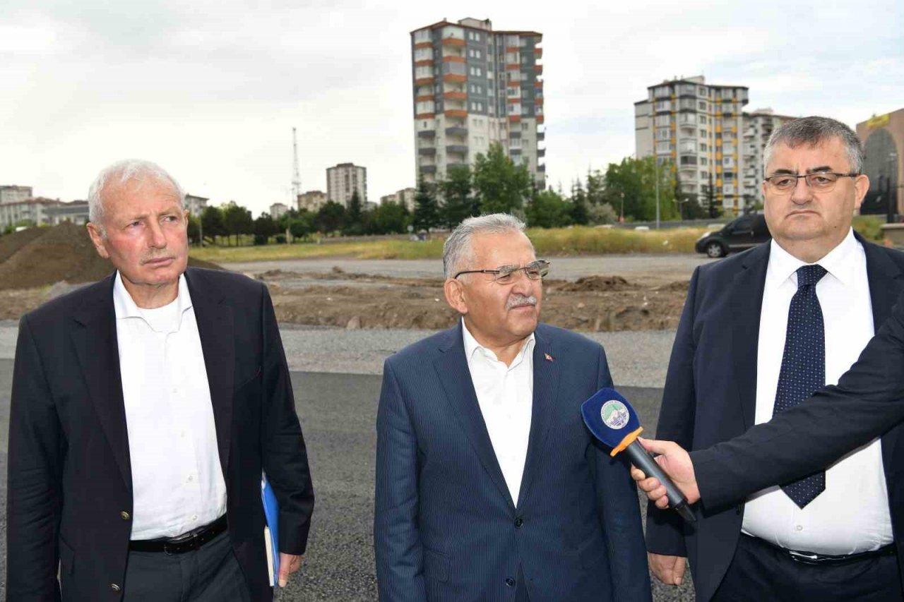 Başkan Büyükkılıç’tan 20 milyon TL’lik yol yapım çalışmalarına denetleme