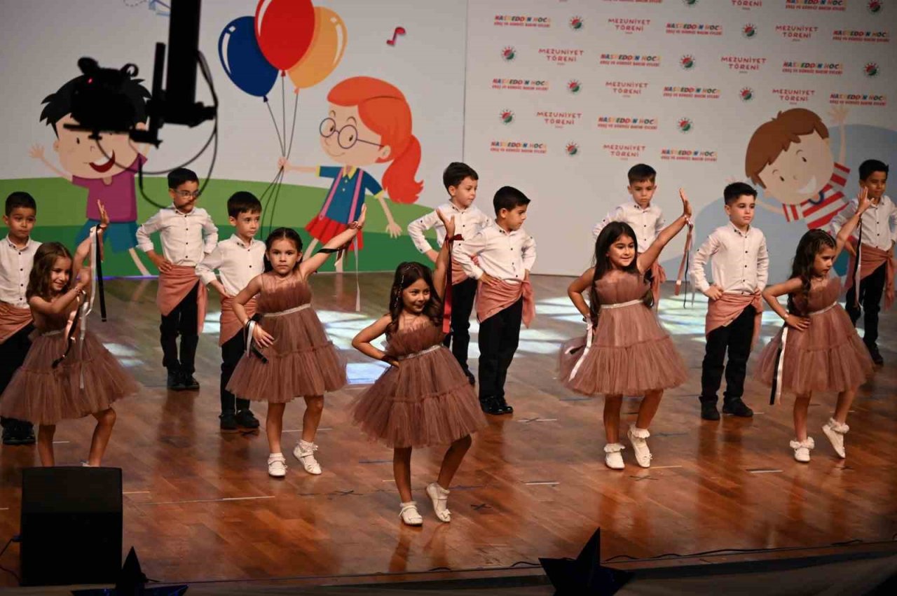 Kepez’in Nasreddin Hoca Kreşlerinde mezuniyet sevinci