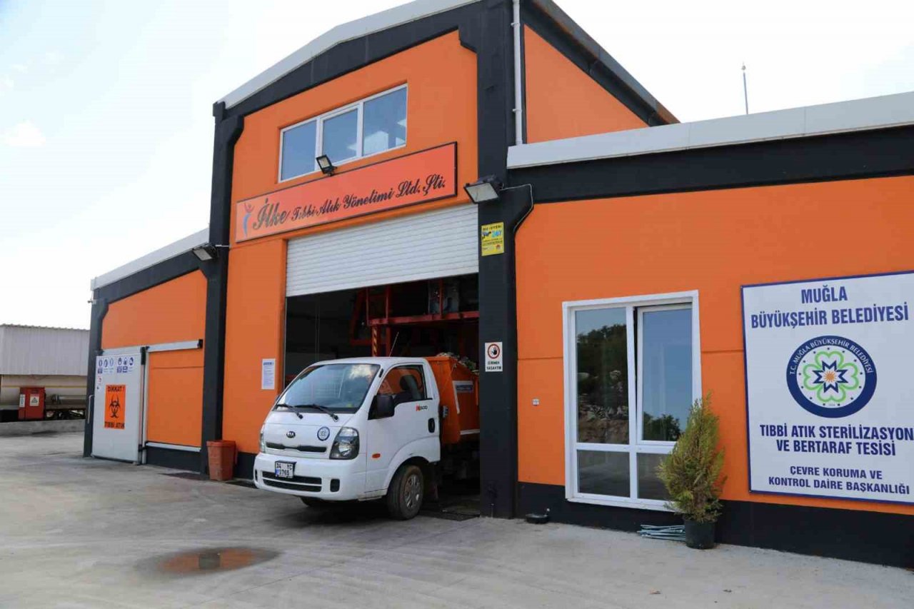 Tıbbi atıklar Büyükşehir tesisinde bertaraf ediyor