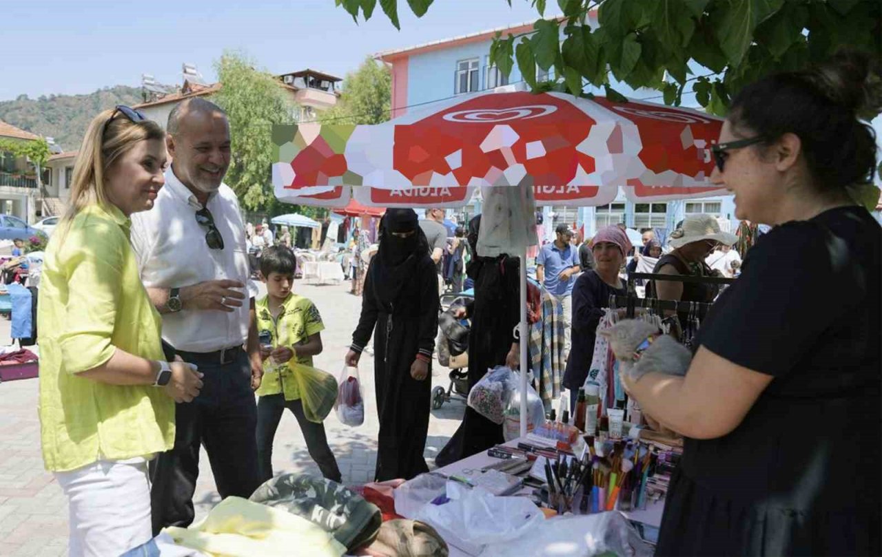 Kaymakam ve Belediye Başkanı pazarcı esnafının taleplerini dinledi