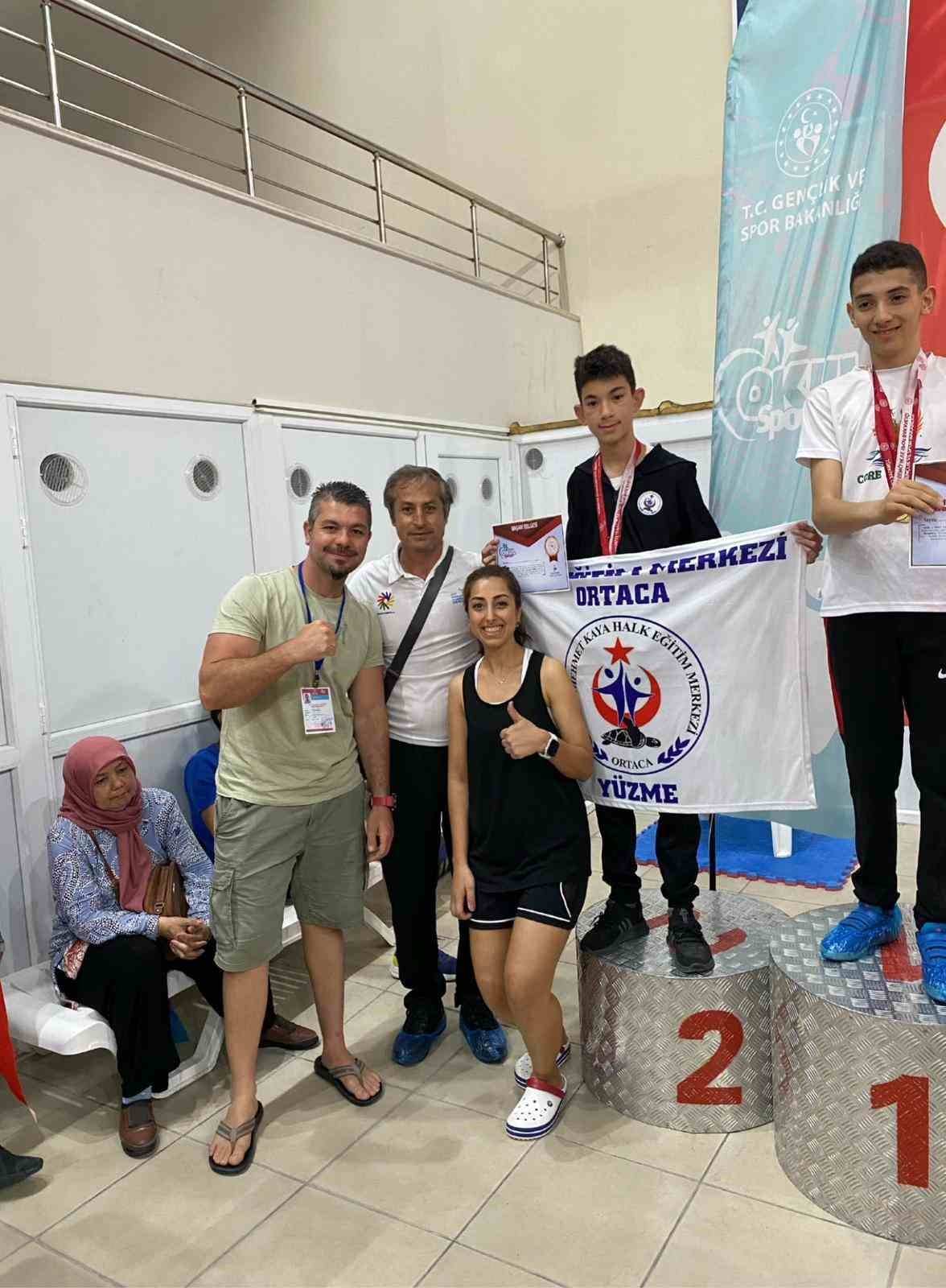 Özel sporcular, kulaçlarıyla Muğla’ya şampiyonluk getirdi