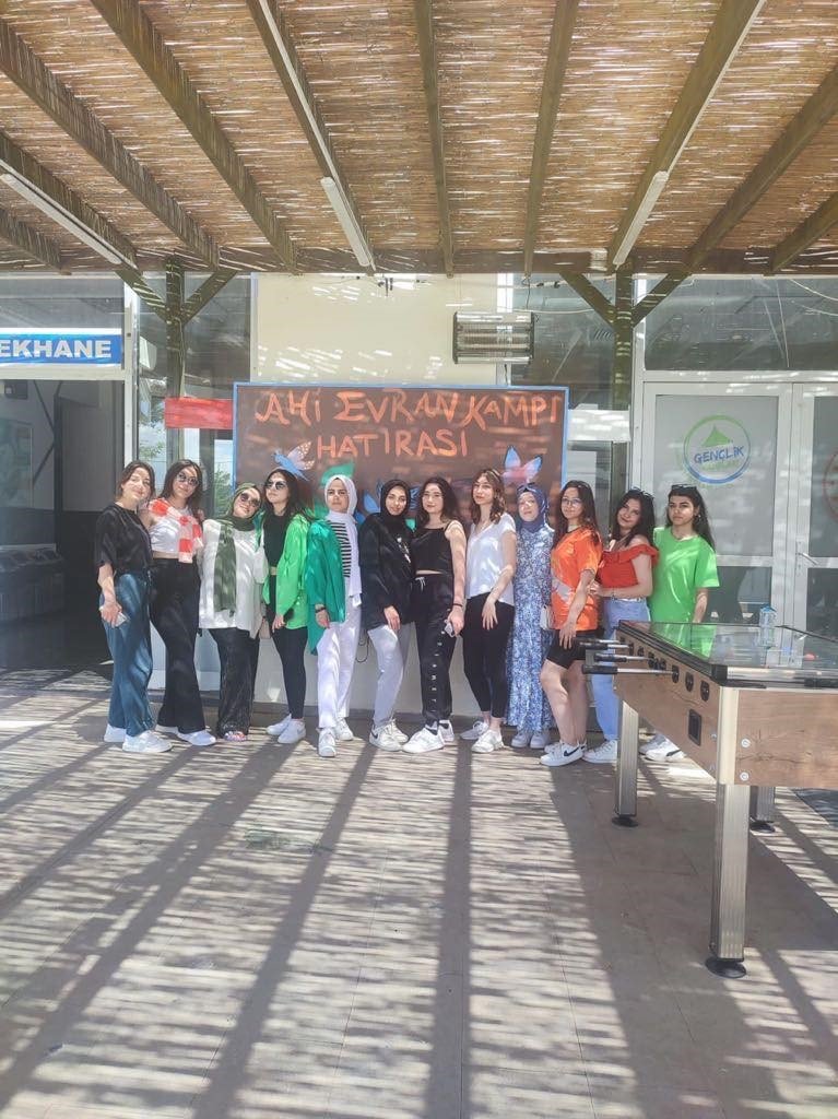 Pursaklar’ın gençleri gençlik kampında