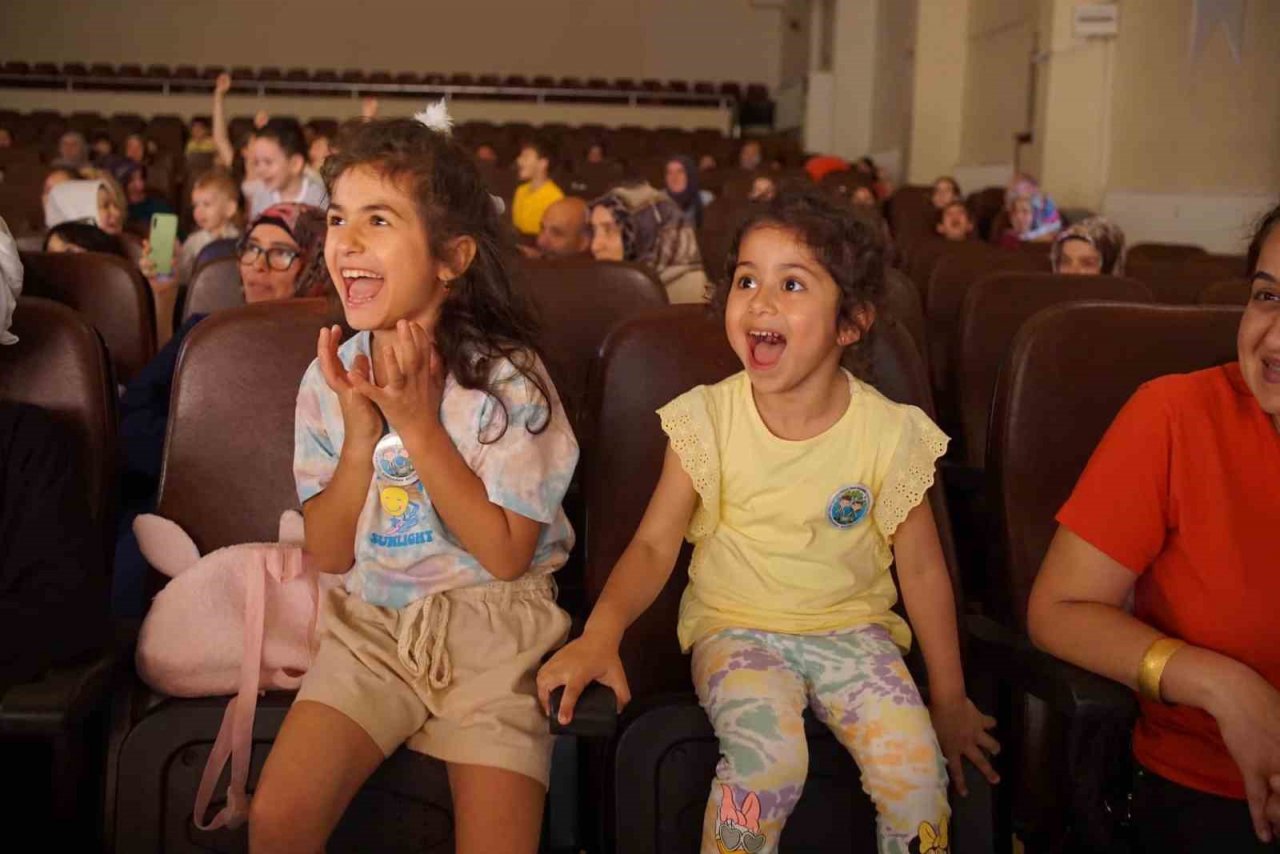 ’Çöp Avcısı’ miniklerle buluştu