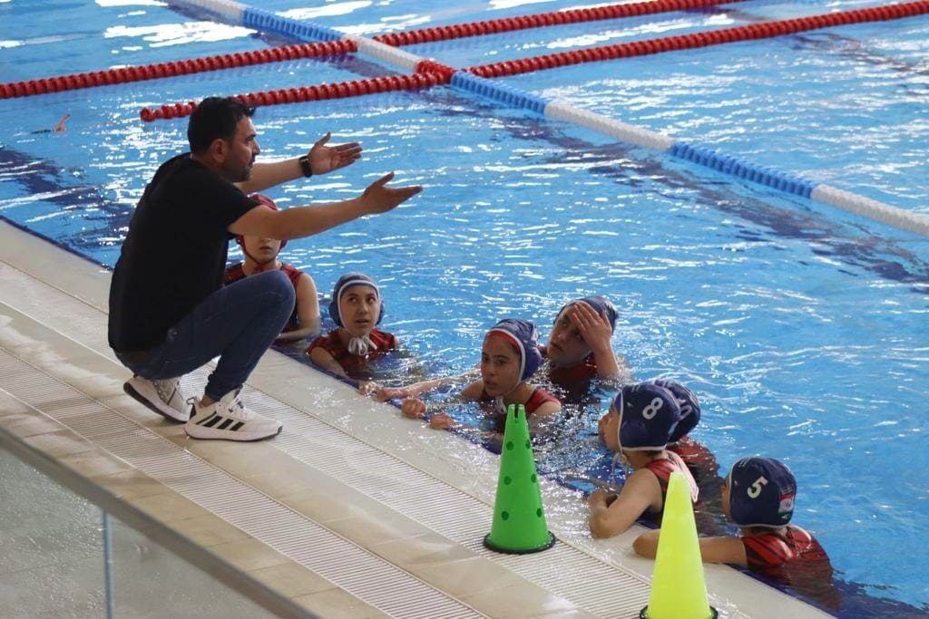Elazığ’da su topu takımlarından yeni başarı