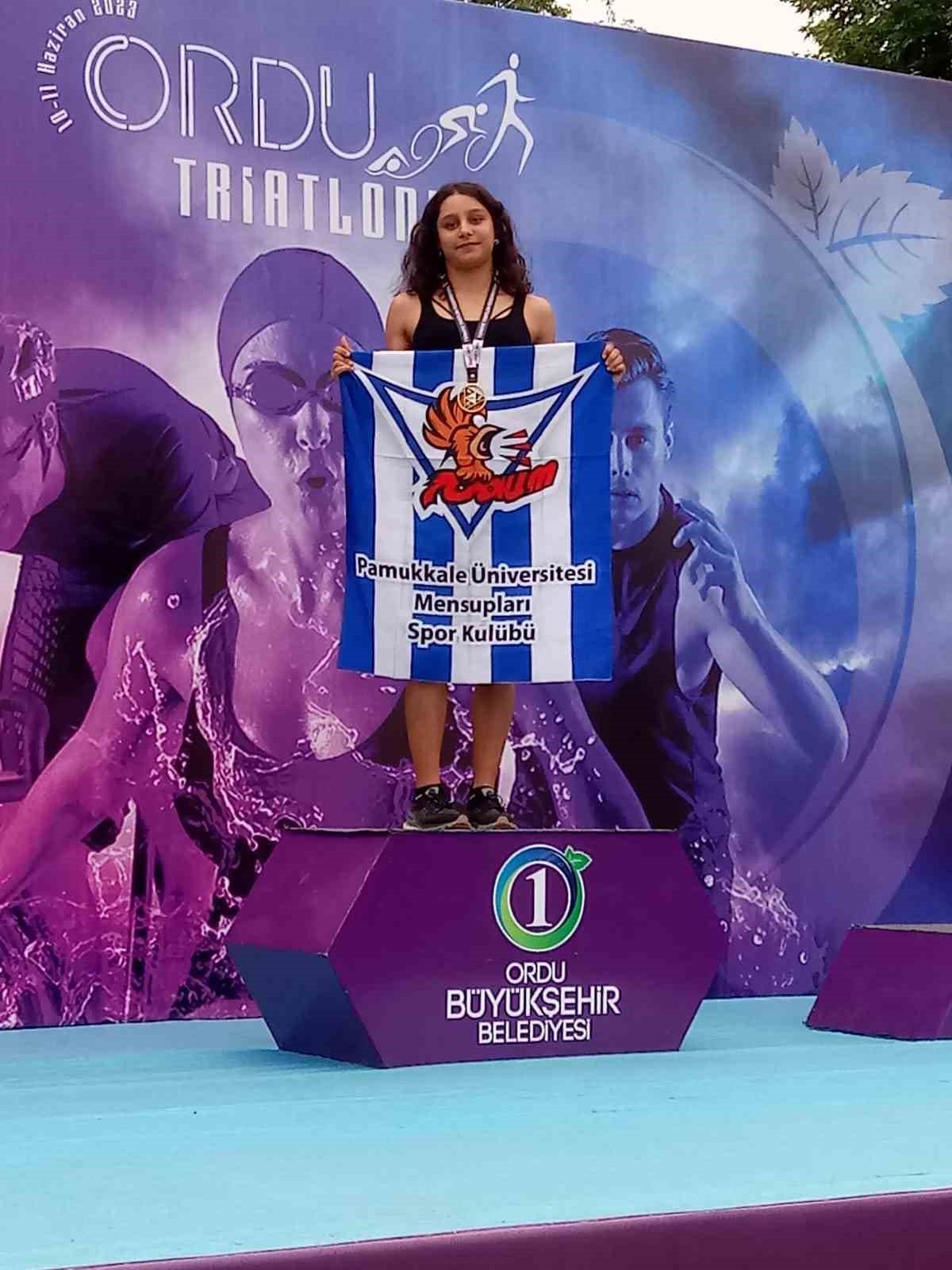 Denizlili Buse, triatlonda Türkiye şampiyonu oldu