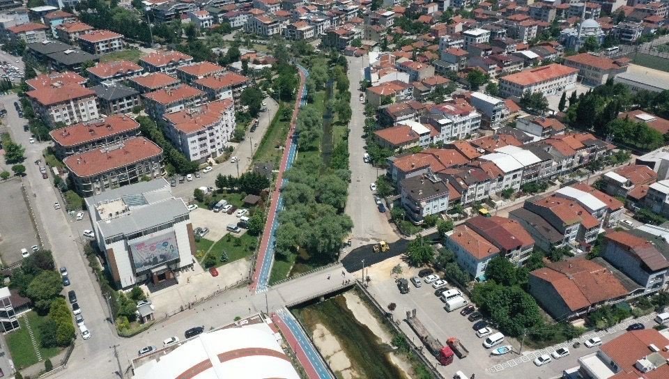 Yalova Belediyesi asfalt sezonu açtı