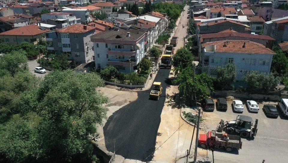 Yalova Belediyesi asfalt sezonu açtı