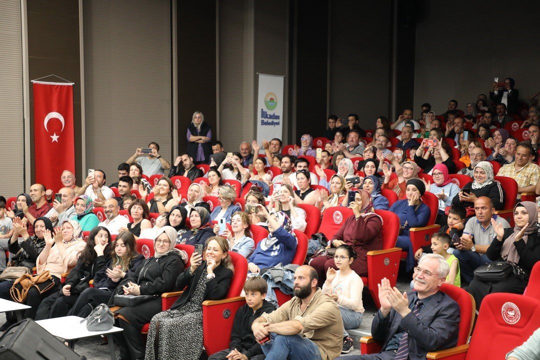 Demirtaş: “İlkadım’da her yaşta sanata ve sanatçıya destek vereceğiz”