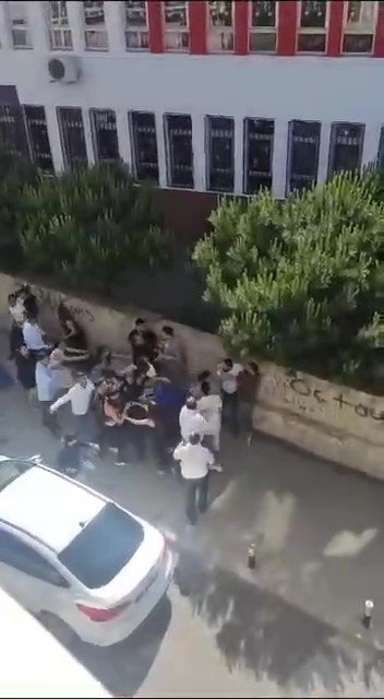 Ataşehir’de düğünde başlayan başlayan kavga sokağa taştı, ortalık savaş alanına döndü