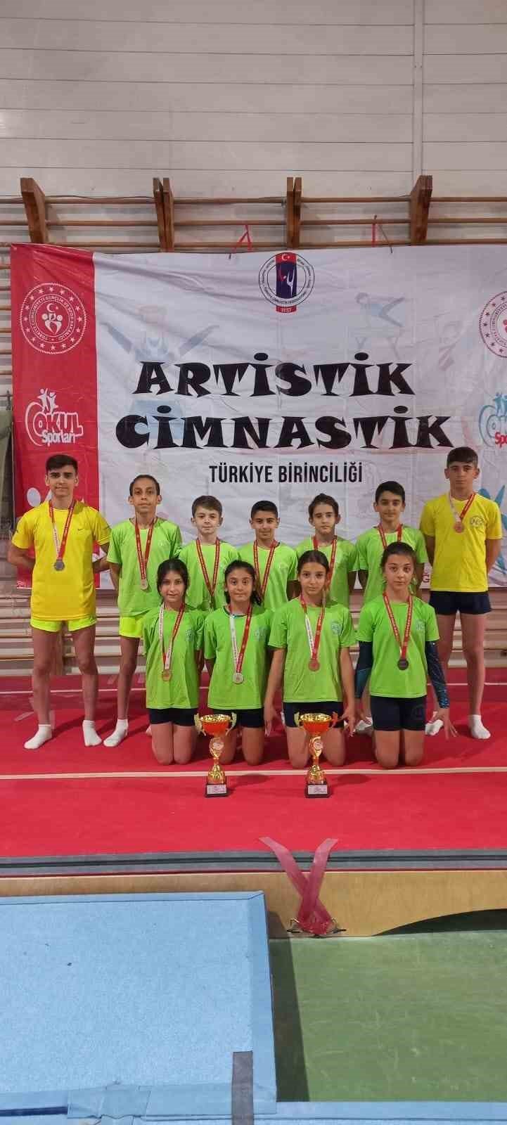 Kayserili cimnastiklerden büyük başarı