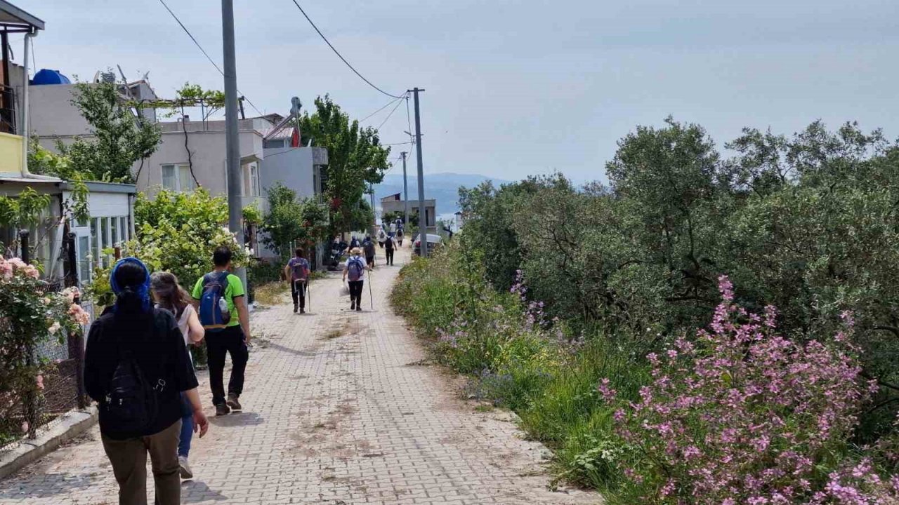 Çevreciler doğa için yürüdü