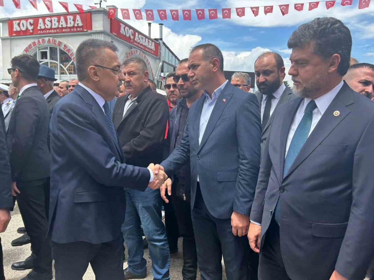 MKE patlamasında hayatını kaybeden 3 şehit son yolculuğuna uğurlandı