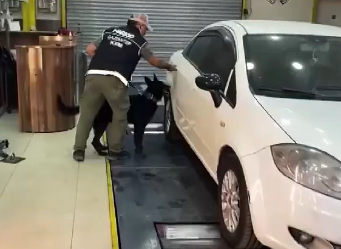 Gaziantep’te dev uyuşturucu operasyonu: 111 litre sıvı metemfetamin ele geçirildi