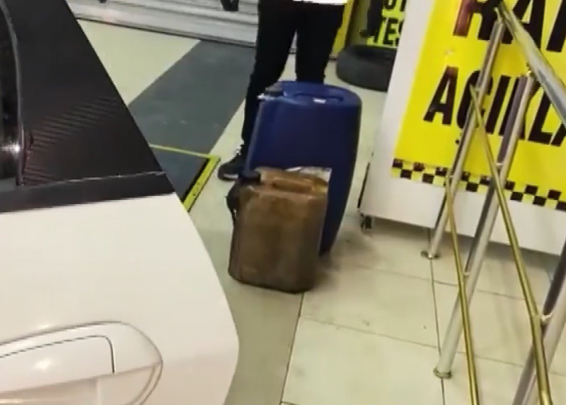 Gaziantep’te dev uyuşturucu operasyonu: 111 litre sıvı metemfetamin ele geçirildi