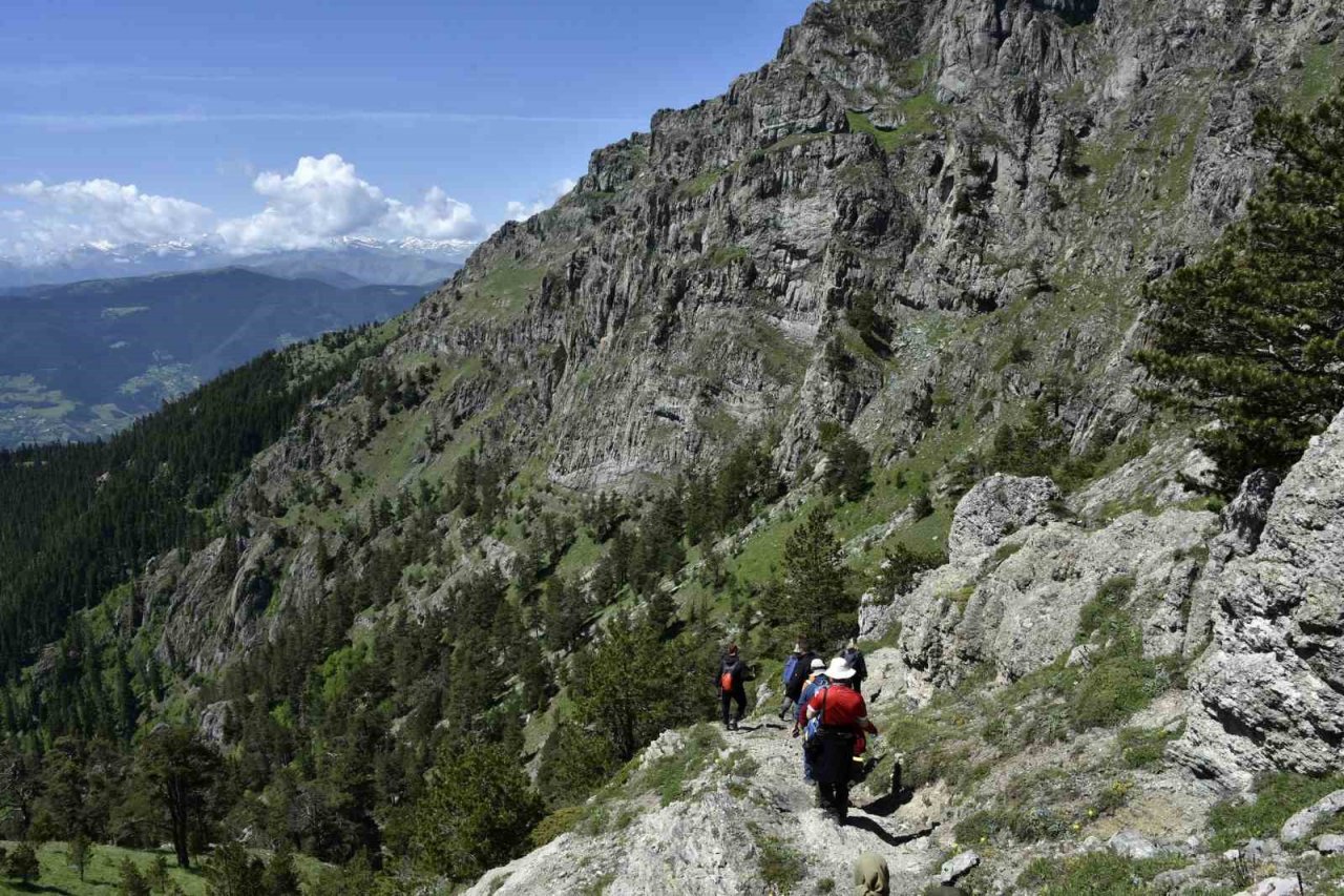 Gümüşhaneli dağcılar yılın ilk kampını Büyükyayla’da gerçekleştirdi