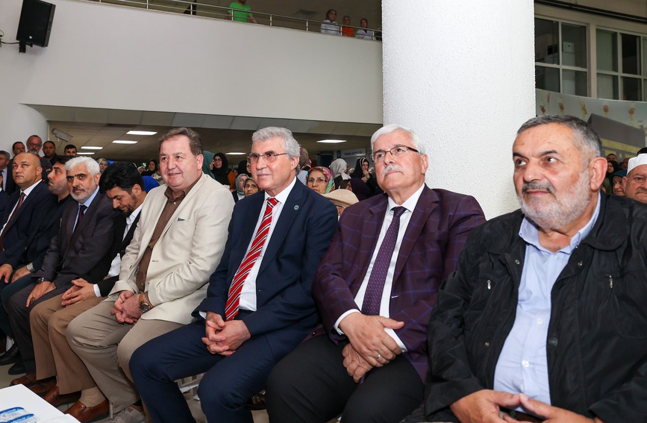 Hacı adayları kutsal topraklara uğurlandı