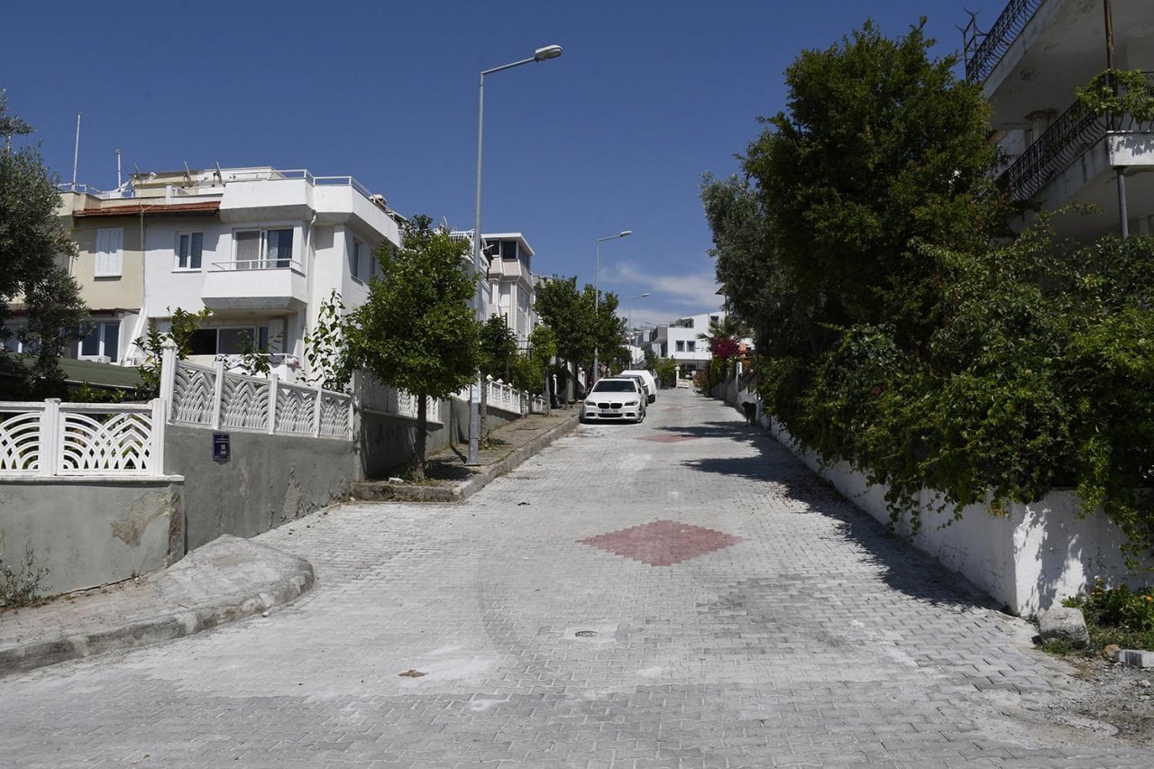 Kadınlar Denizi’nde yol yapım çalışmaları sürüyor