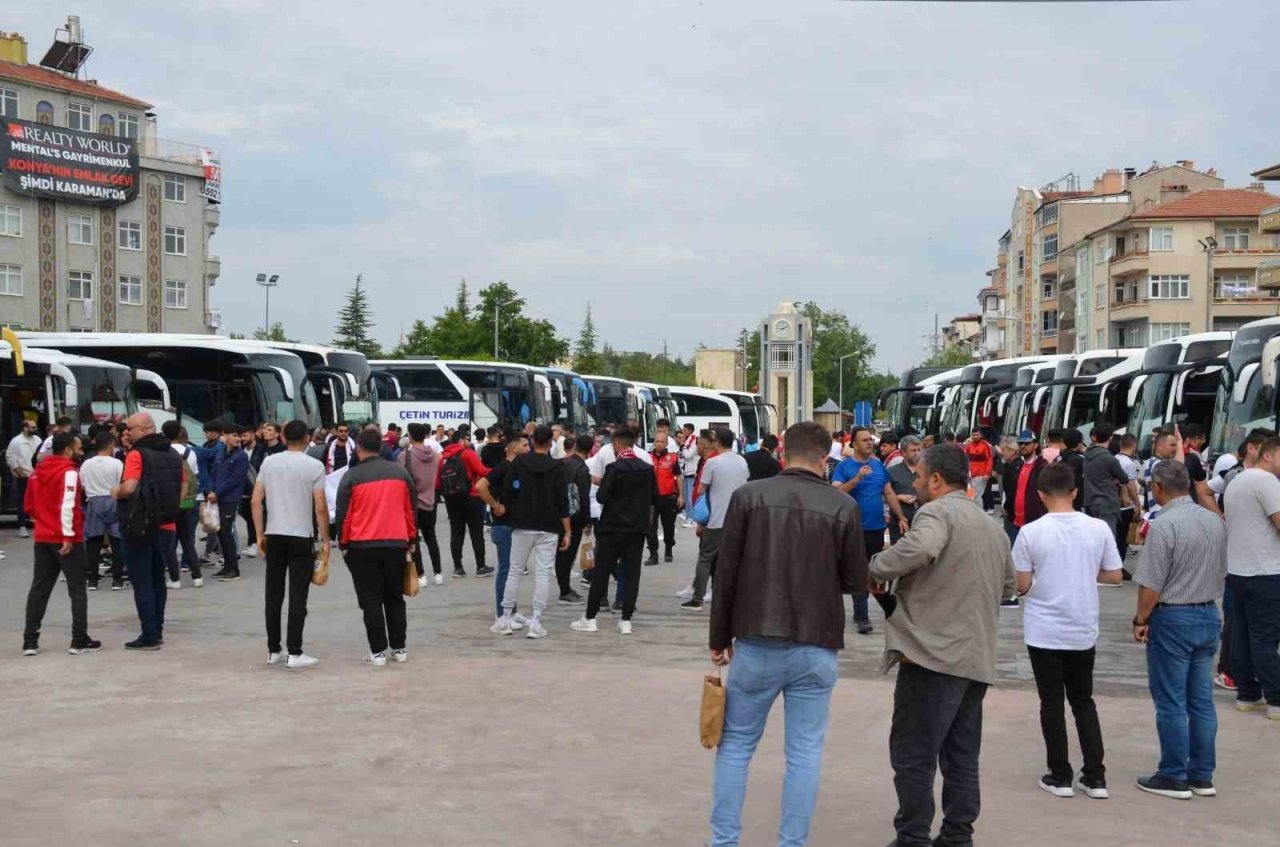 Karaman FK’nin taraftar kafilesi final maçı için Ankara’ya yola çıktı