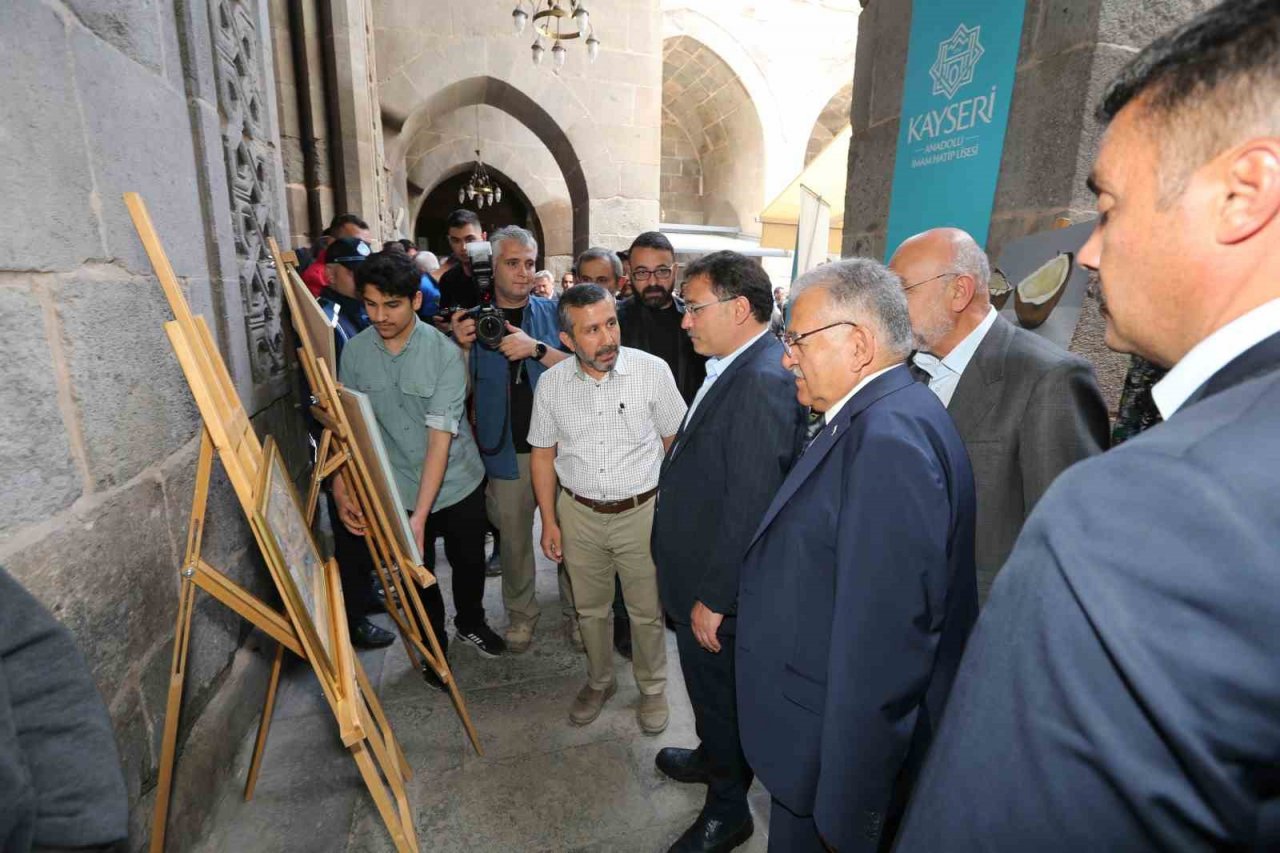 Başkan Büyükkılıç İmam Hatip Okulları Yıl Sonu Etkinliklerine katıldı