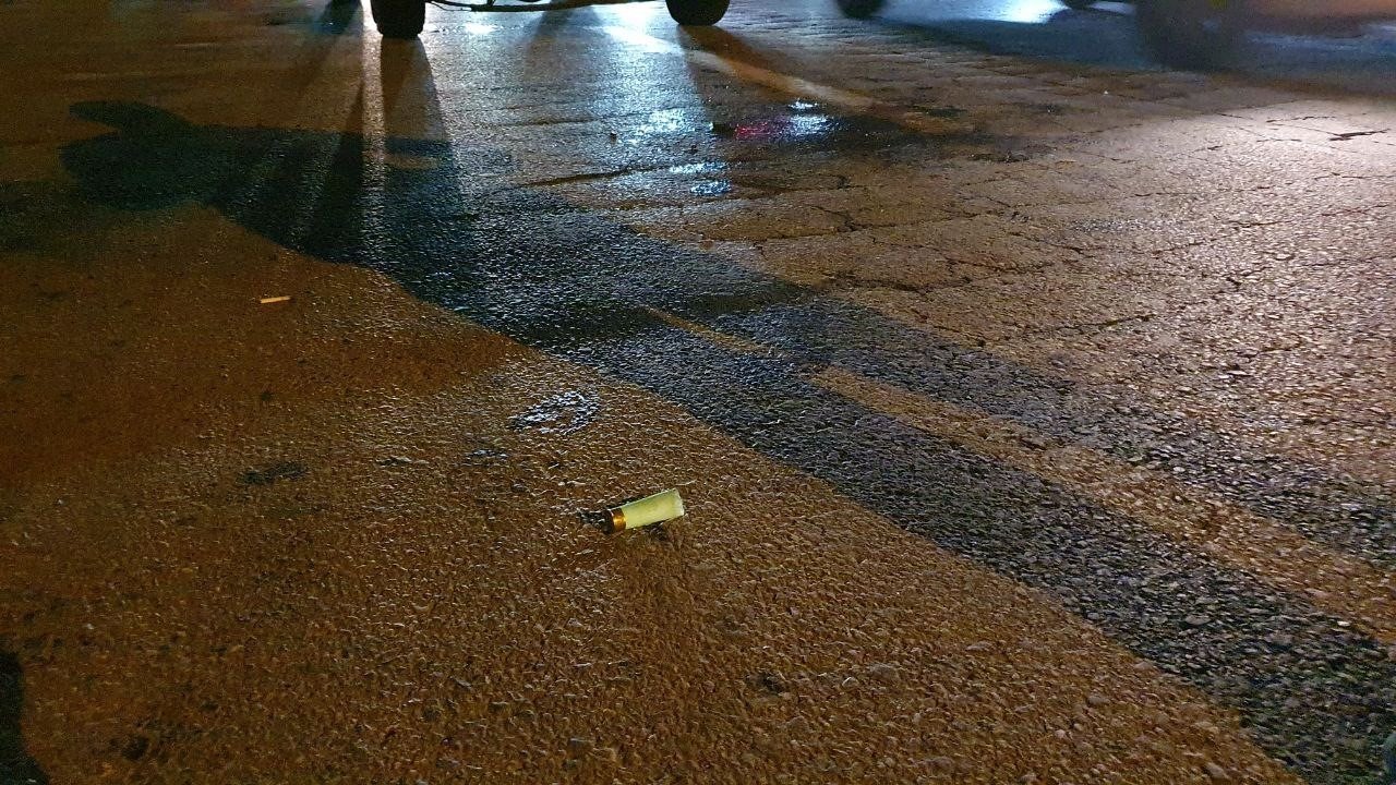 Trafikte tartıştığı kişi tarafından pompalı tüfekle vuruldu
