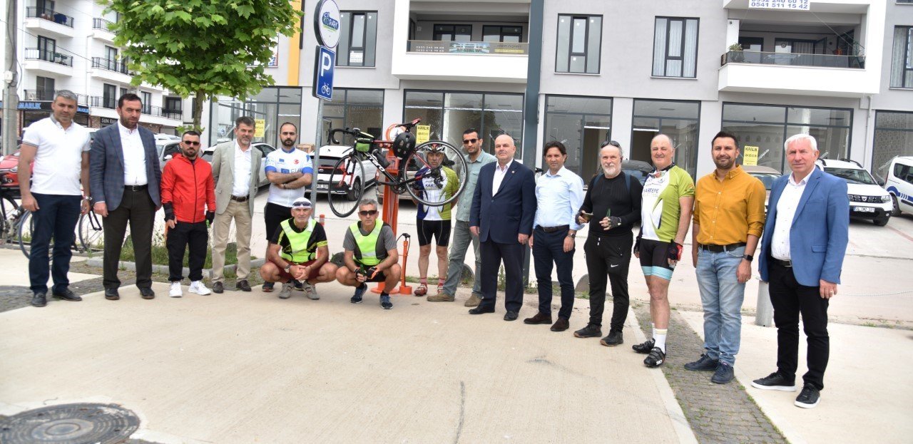 Kartepe’de kurulan Bisiklet Bakım İstasyonlarının montajı tamamlandı