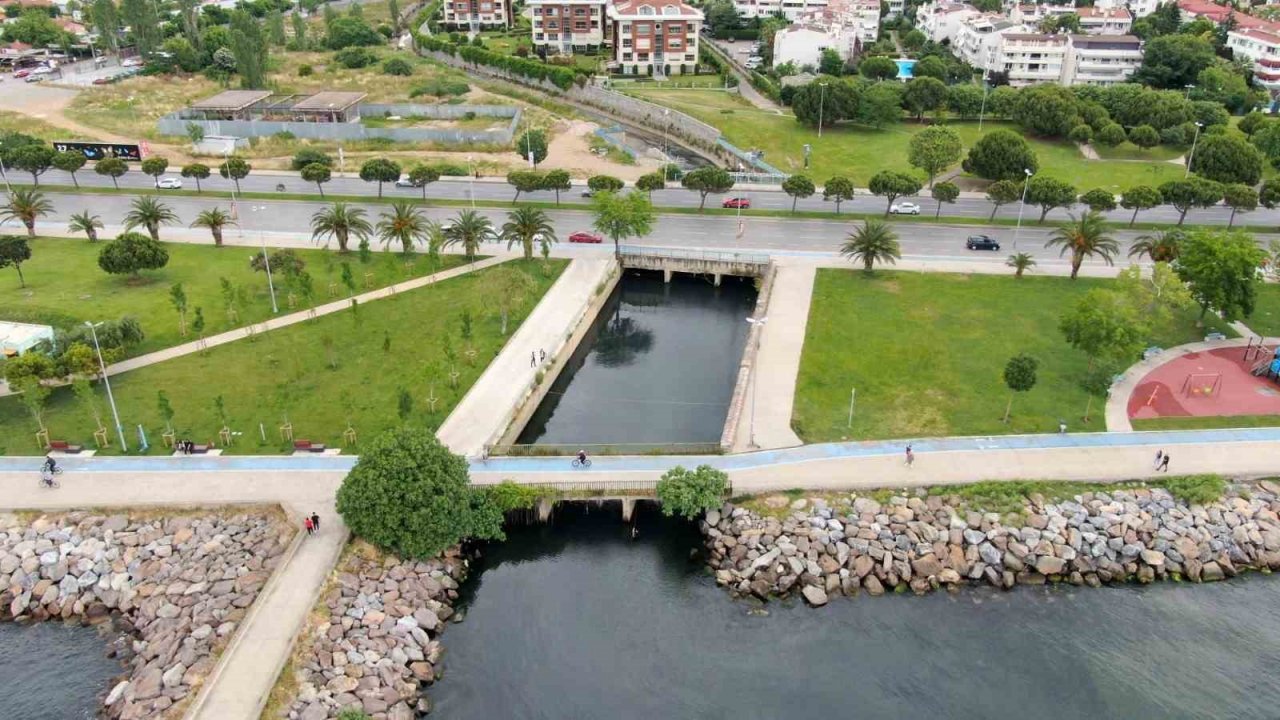 Dragos Deresi de Haliç gibi kokuyor