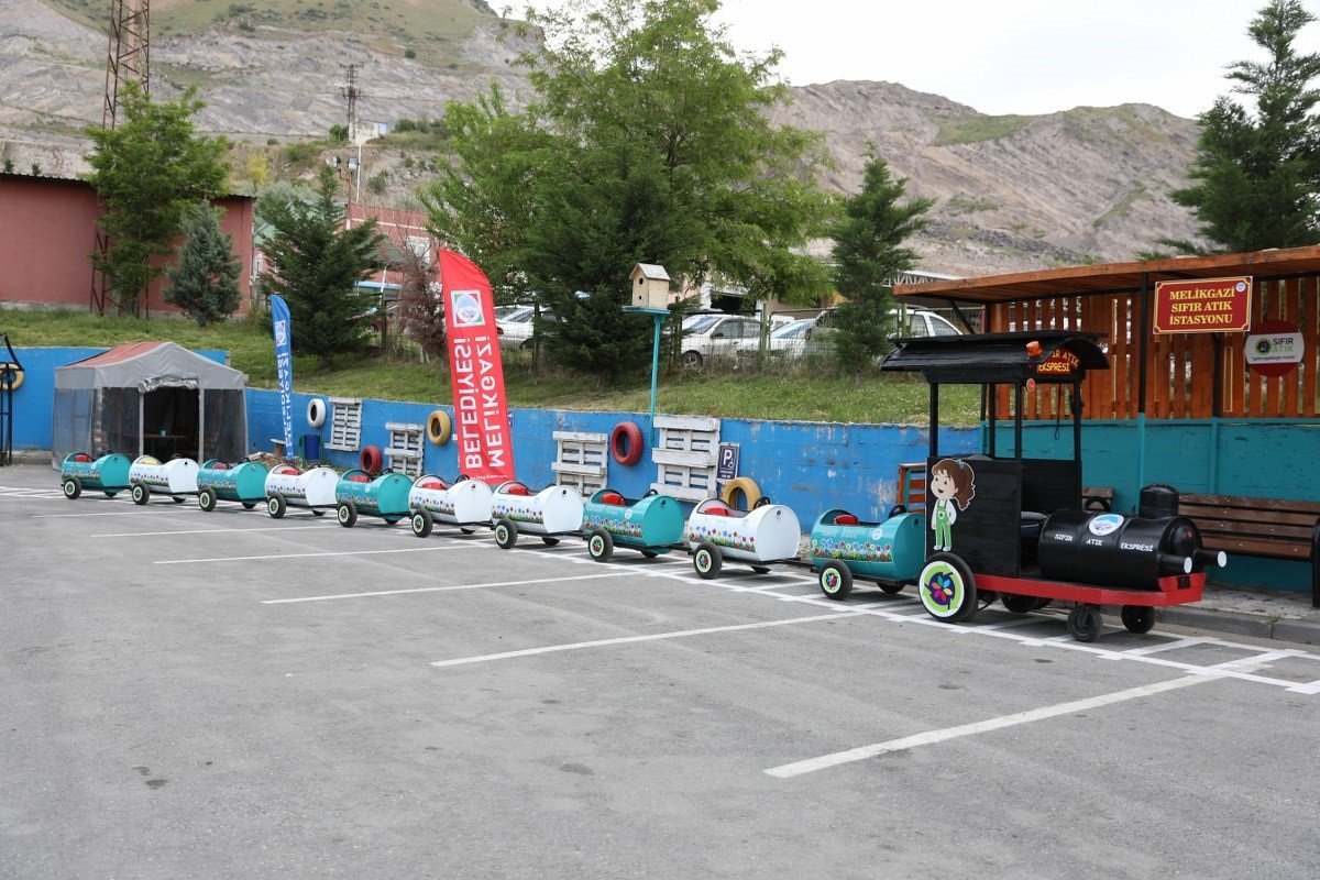 Melikgazi Belediyesi Sıfır Atık Ekspresi Yaptı