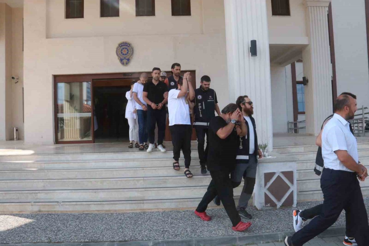 FETÖ üyeleri Yunan adalarına kaçmaya çalışırken yakalandı