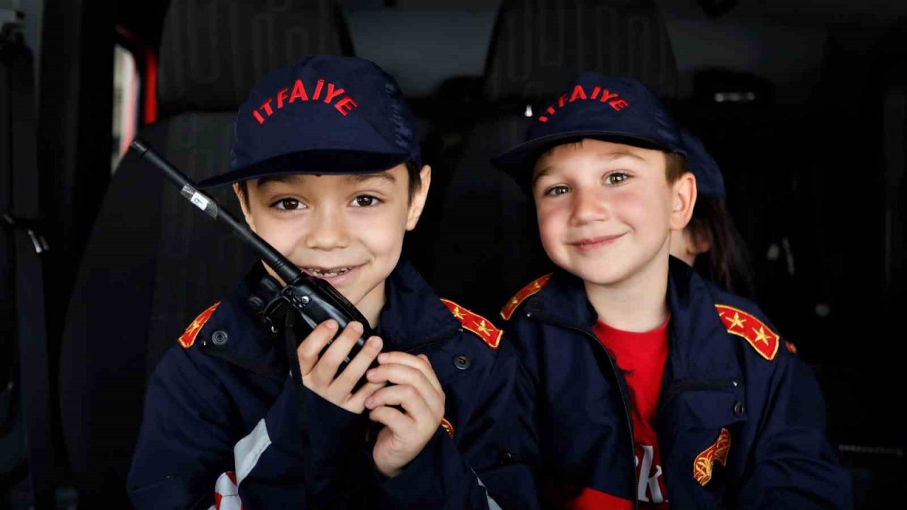 Nevşehir İtfaiyesi’nden öğrencilere teorik ve uygulamalı eğitim