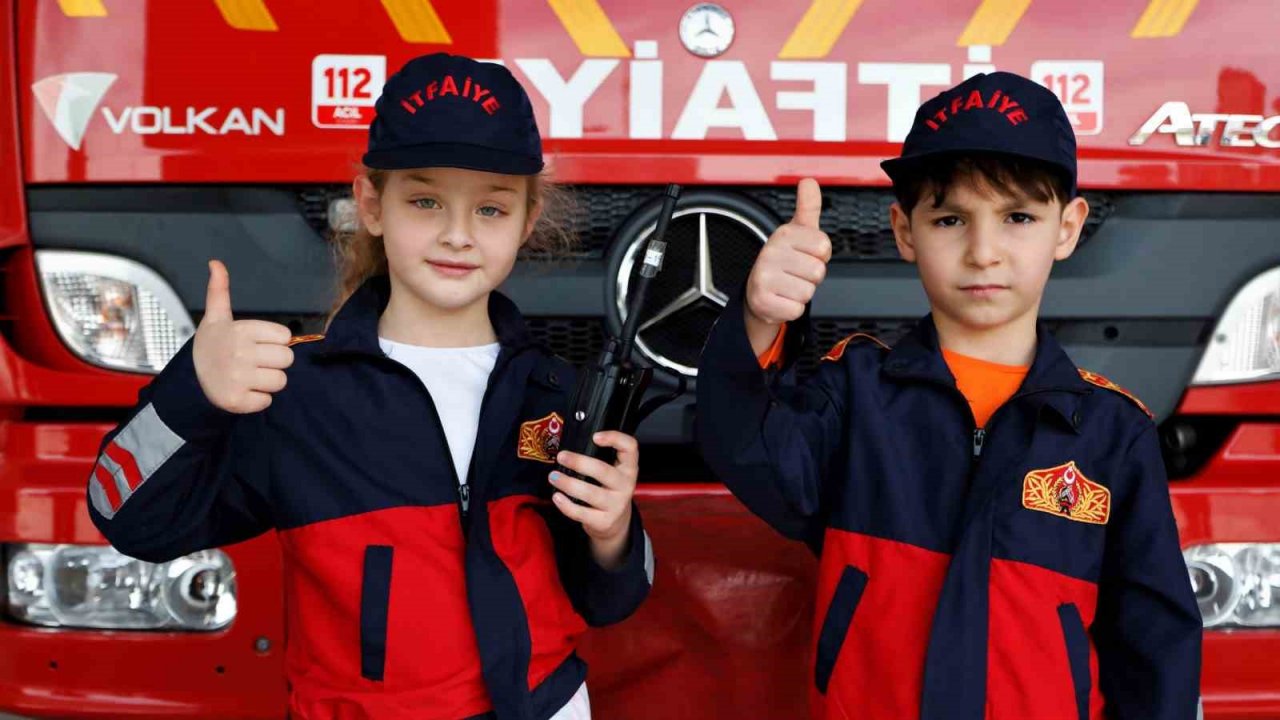 Nevşehir İtfaiyesi’nden öğrencilere teorik ve uygulamalı eğitim