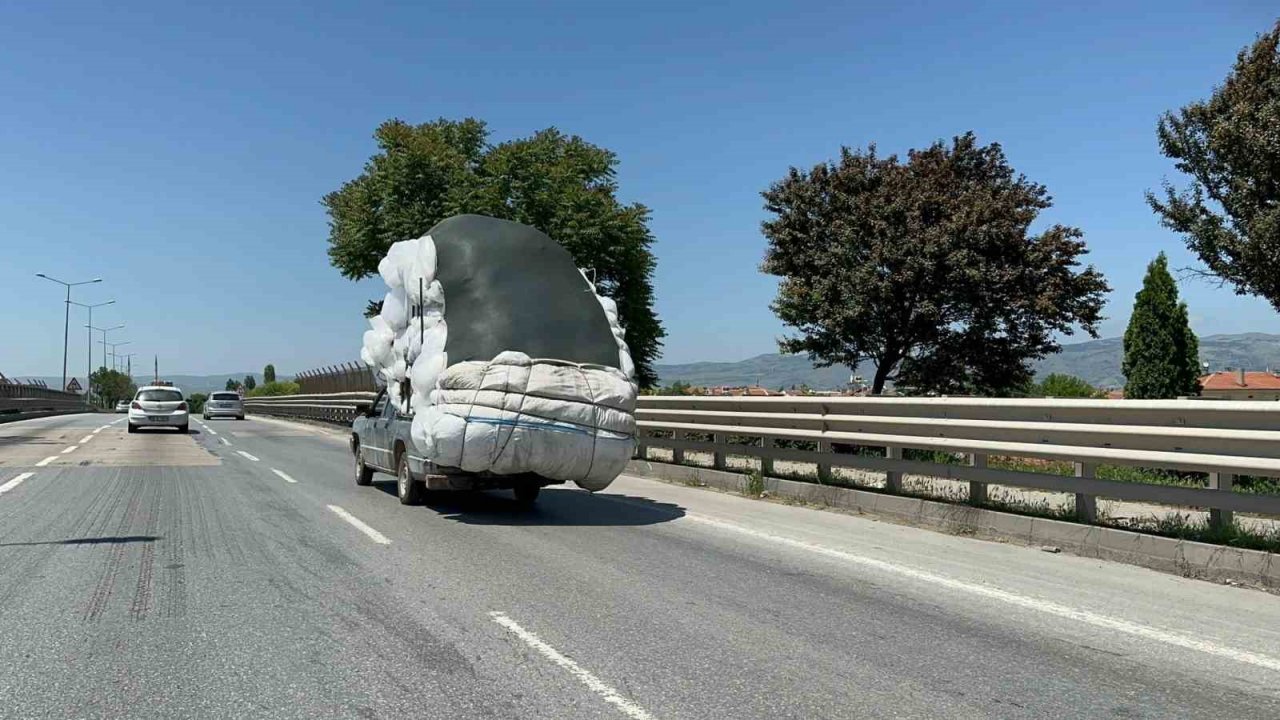 Yükü kendinden büyük