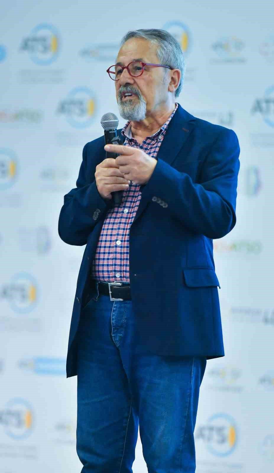 Prof. Dr. Naci Görür Antalya’nın deprem haritasını açıkladı