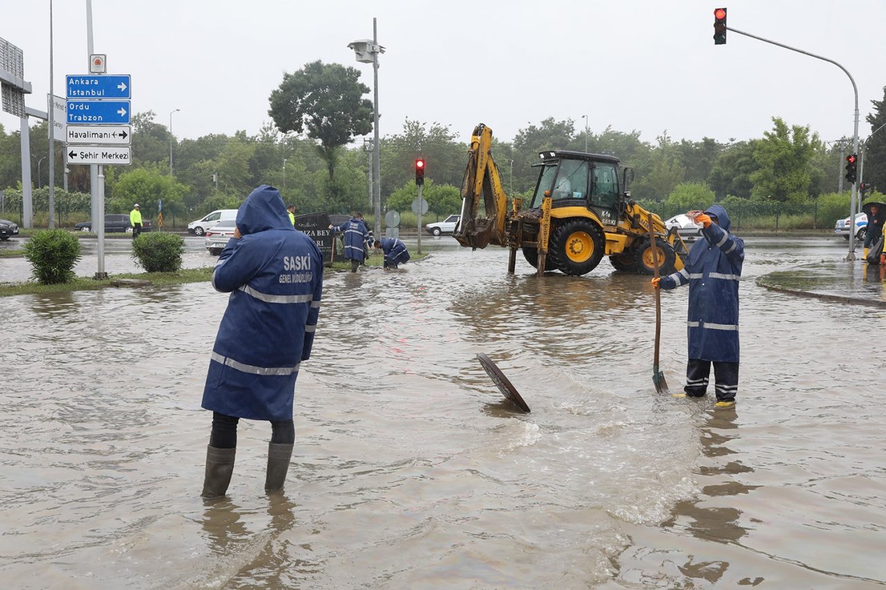 Başkan Demir: “Tüm ekiplerimiz sahada”