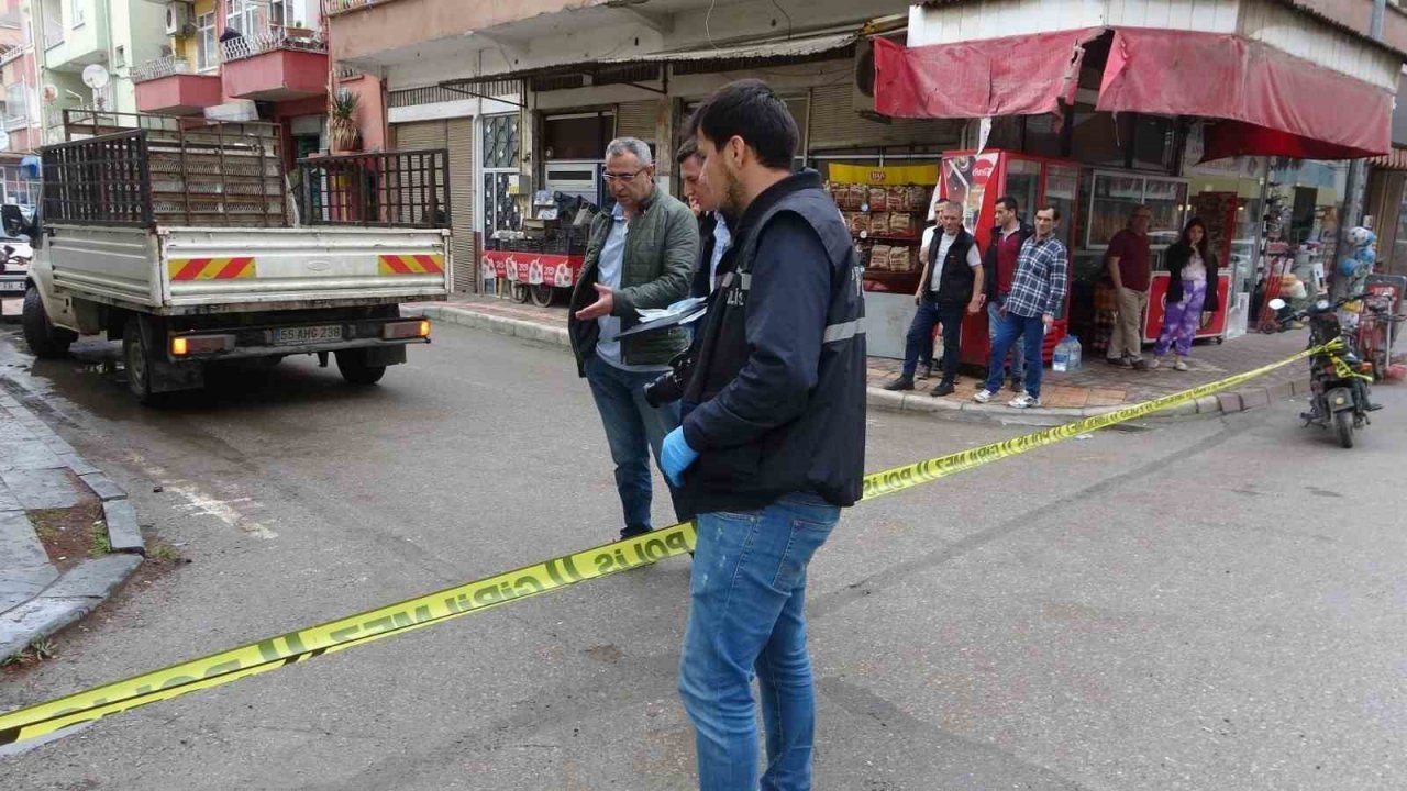 Çıkan tartışmada silahla kendini vurdu
