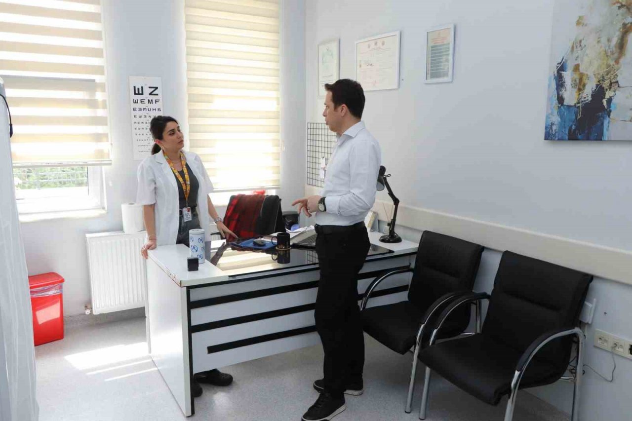 Şaphane ve Pazarlar ilçe sağlık hizmetleri yerinde değerlendirildi