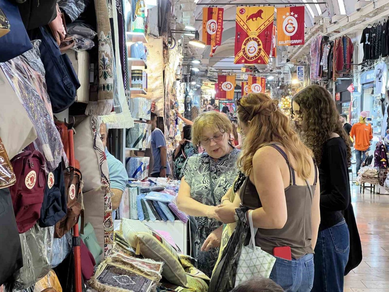 Tarihi Kapalıçarşı’nın günlük giriş sayısı 200 bini buluyor