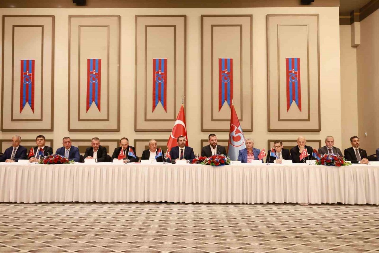 Ertuğrul Doğan: "Bütün zorluklara rağmen sahada dimdik mücadele eden bir takım olacak"