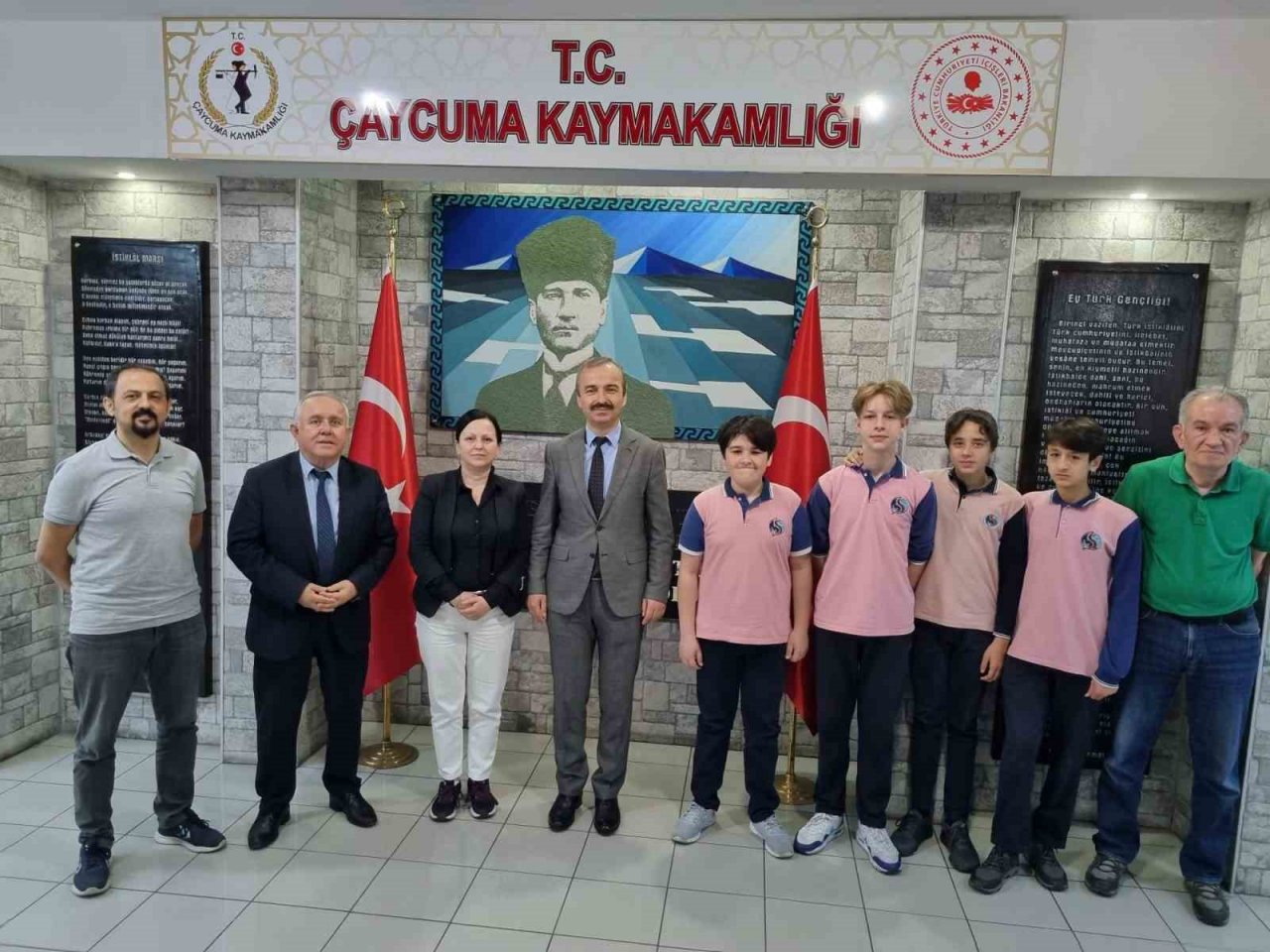 Mimar Sinan Ortaokulu olimpiyatlarda il ikincisi oldu
