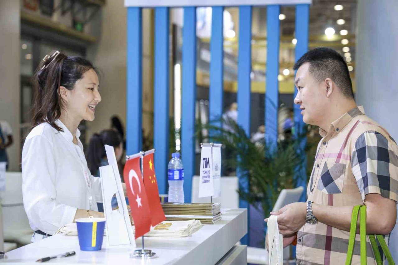 Türk doğal taş ihracatçıları Çin’de hedef büyüttü