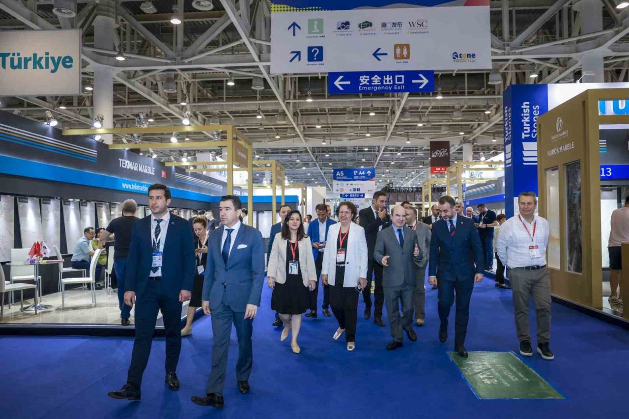 Türk doğal taş ihracatçıları Çin’de hedef büyüttü