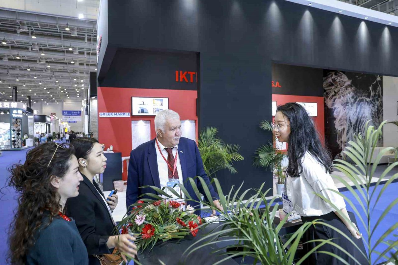 Türk doğal taş ihracatçıları Çin’de hedef büyüttü