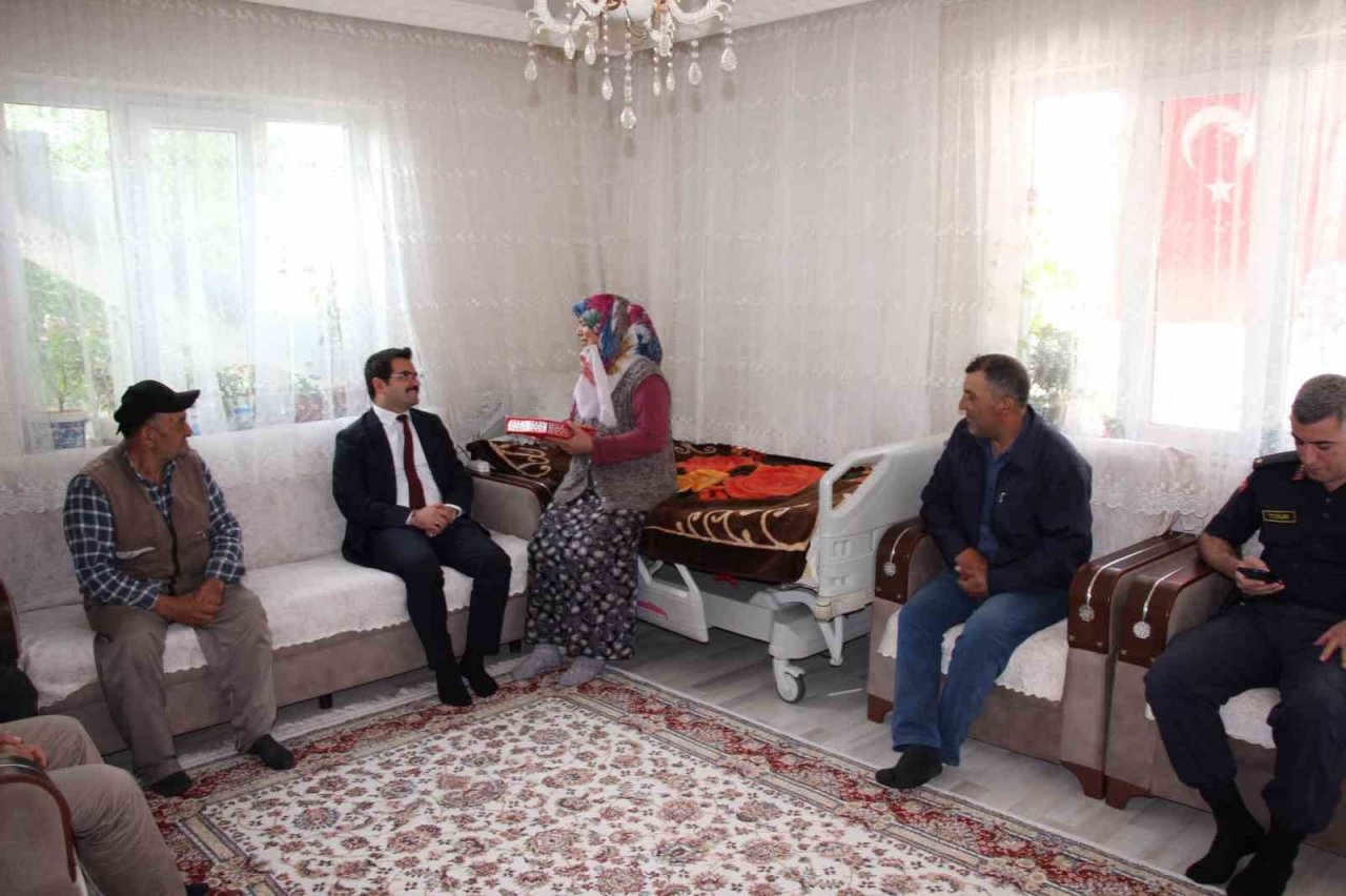 Kaymakam Han: “Devlet olarak şehit aileleri ve gazilerin her zaman yanlarındayız”