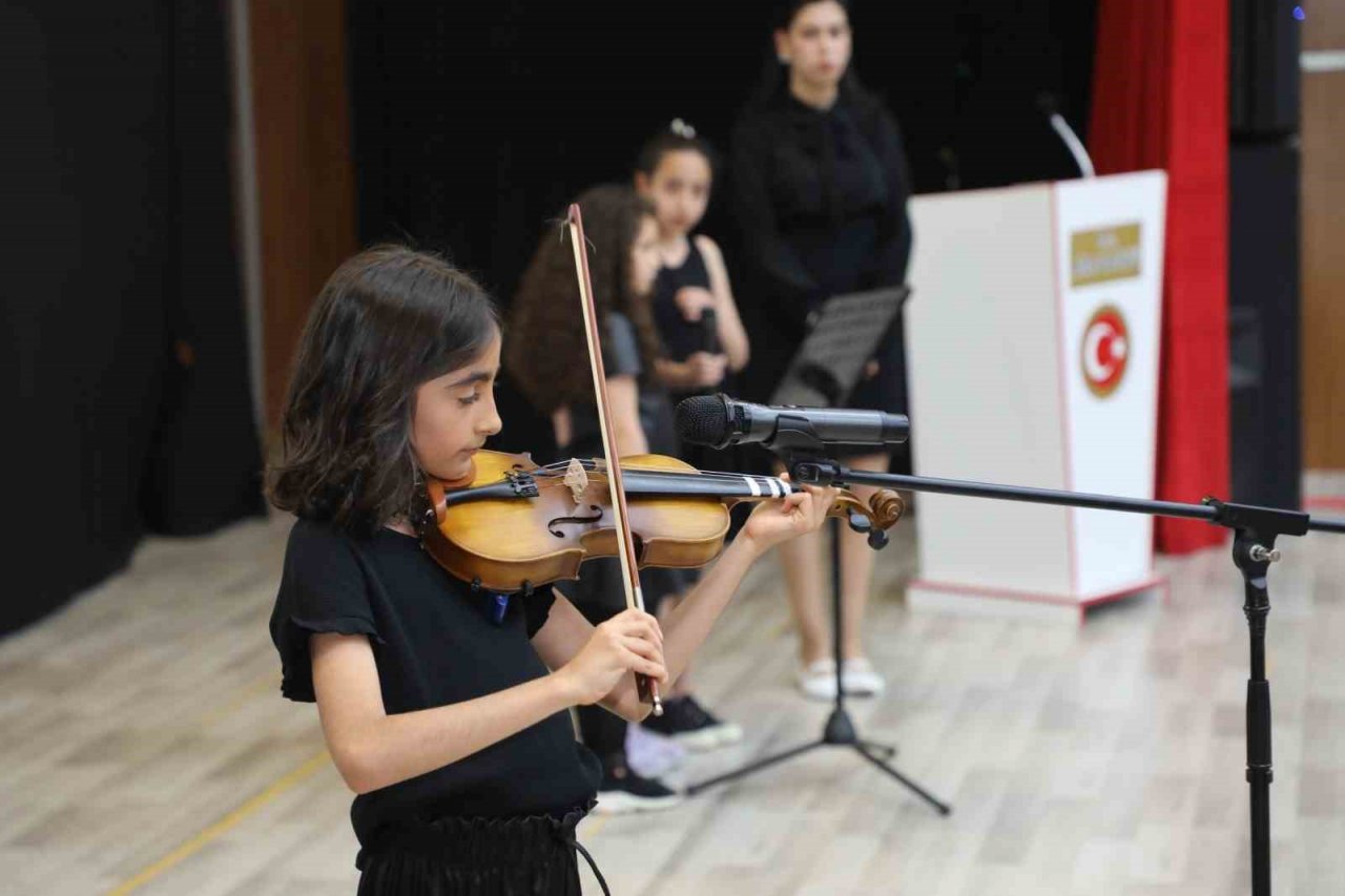 “Okuyan Şehir Ağrı” projesi ödül töreni